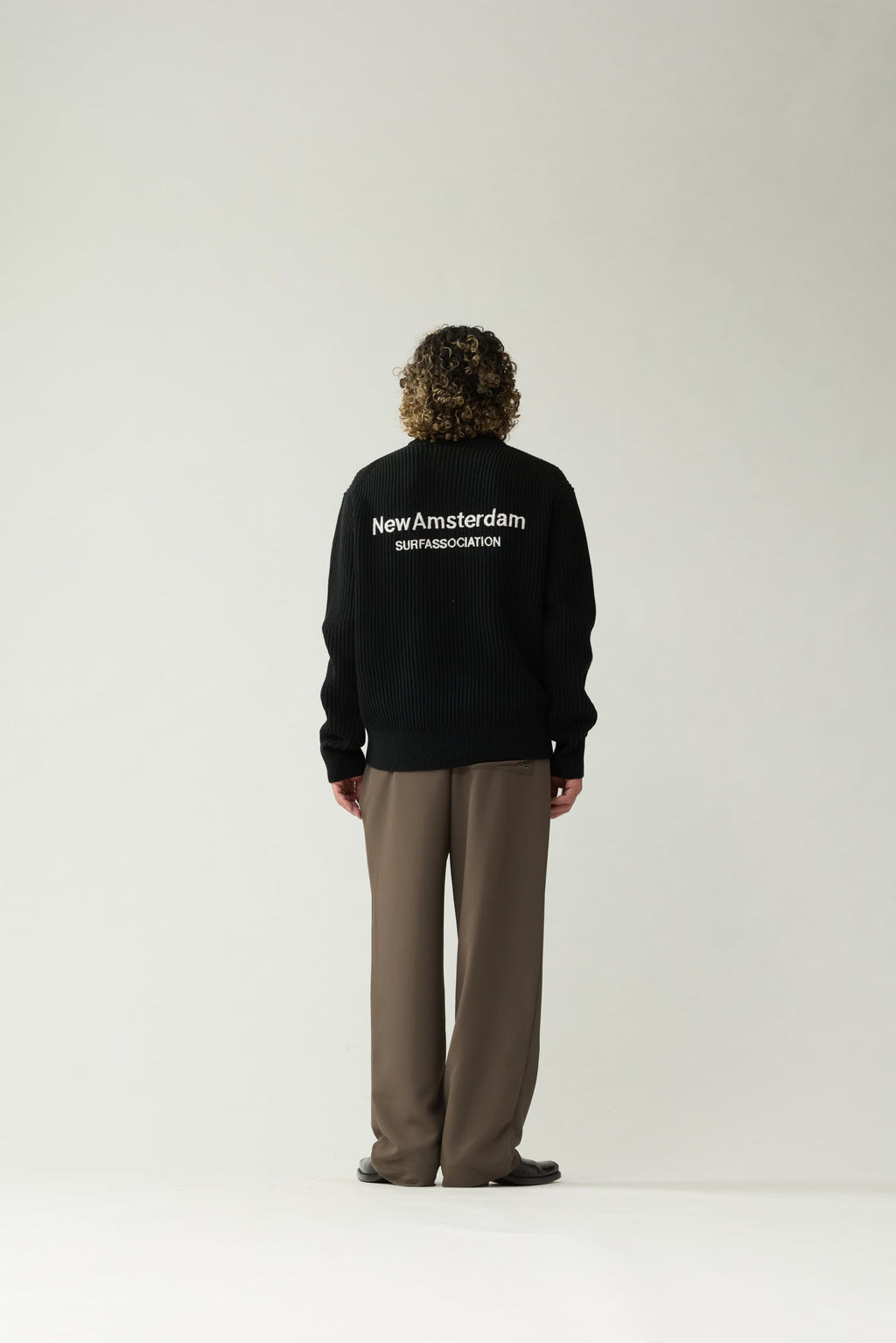 KNITTED CREWNECK