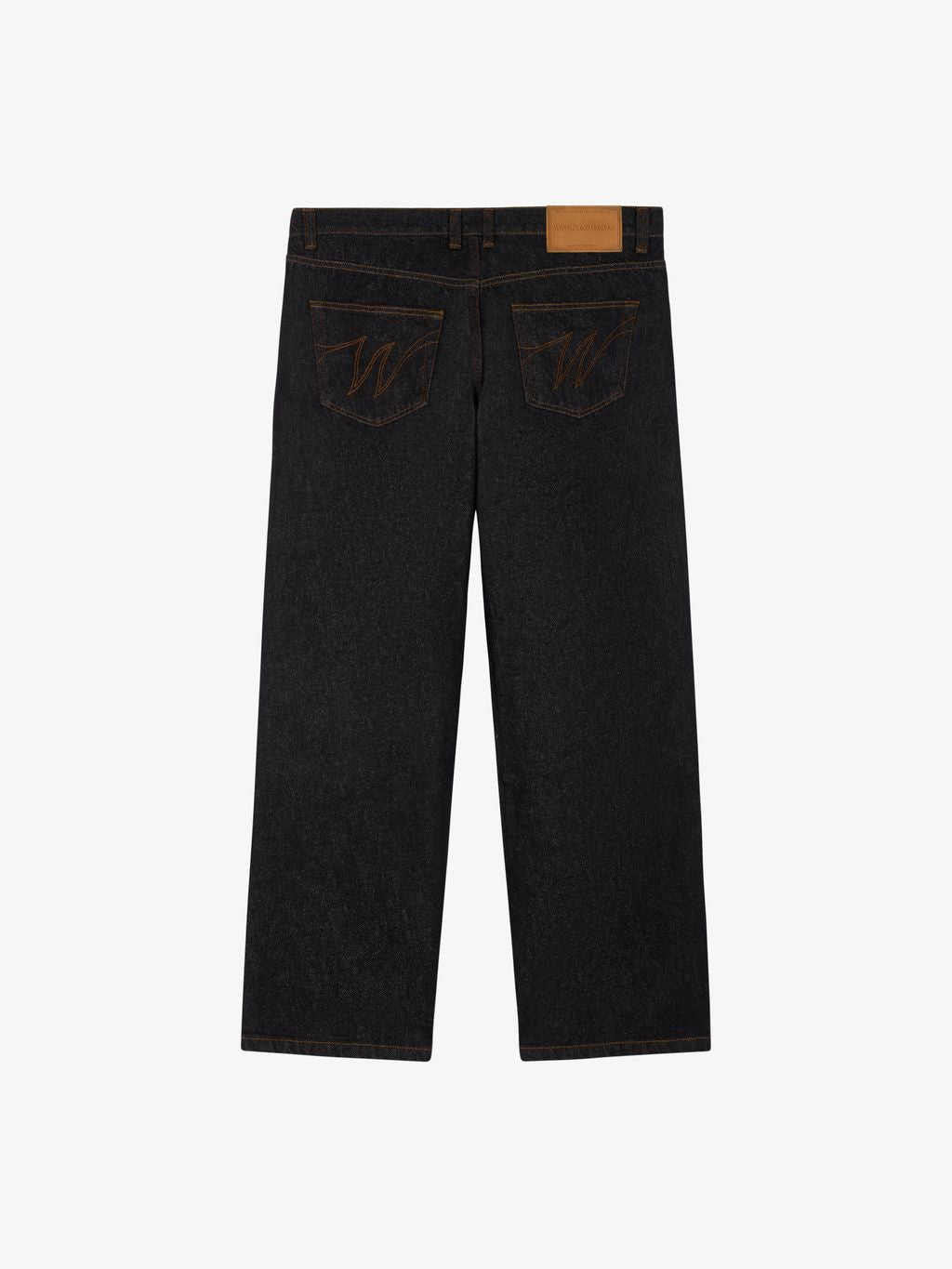 Le pantalon regular en denim brut