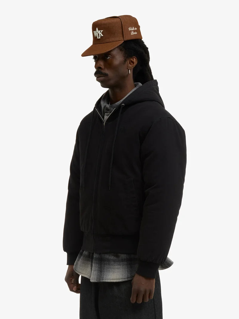 Le hoodie zippé en canvas